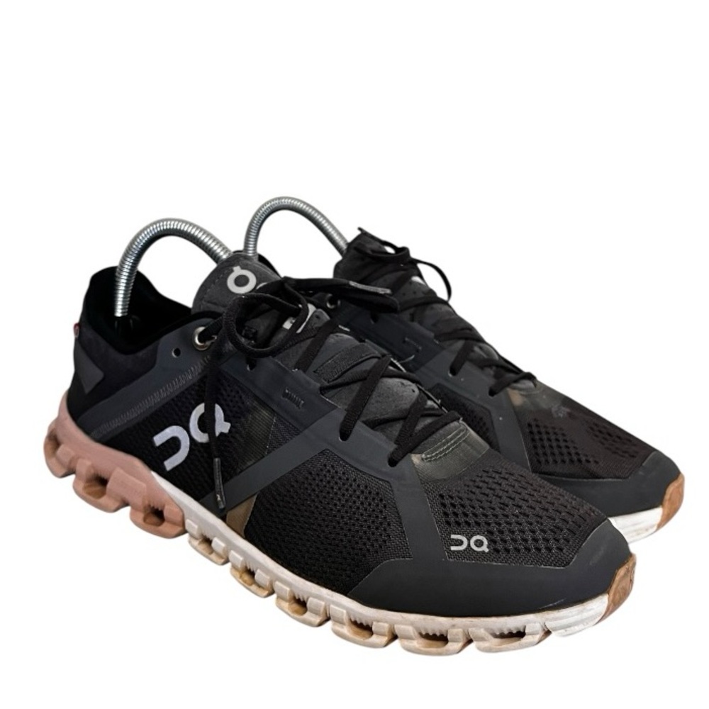 On Cloud | Cloudflow Pink Gray Running Shoes 9 - image 3